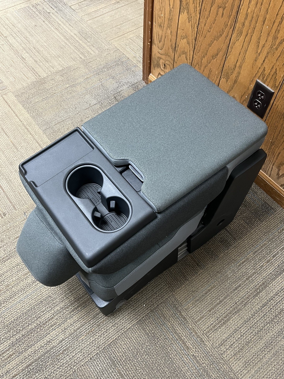 2023-24-25 Ford F-250 F-350 Superduty Center Console Medium slate Cloth Jumpseat