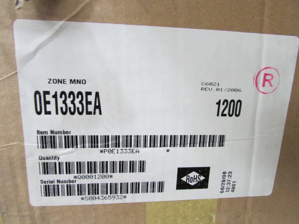 2 Cherry E13 15A Normally Open Snap Action Pushbutton Switch 125/250VAC E13-33EA