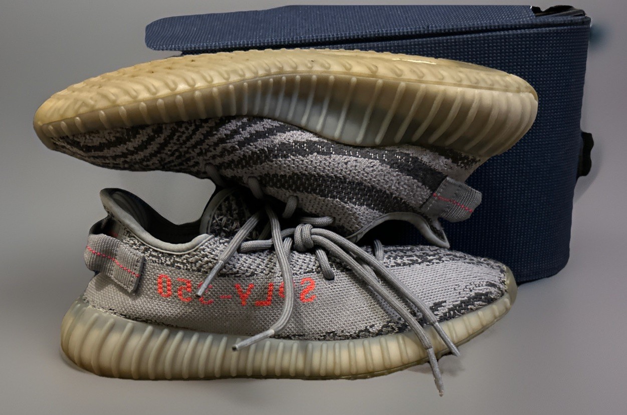 Size 7.5 -(Women’s Size 9) Adidas Yeezy Boost 350 V2 ‘Low Beluga 2.0’