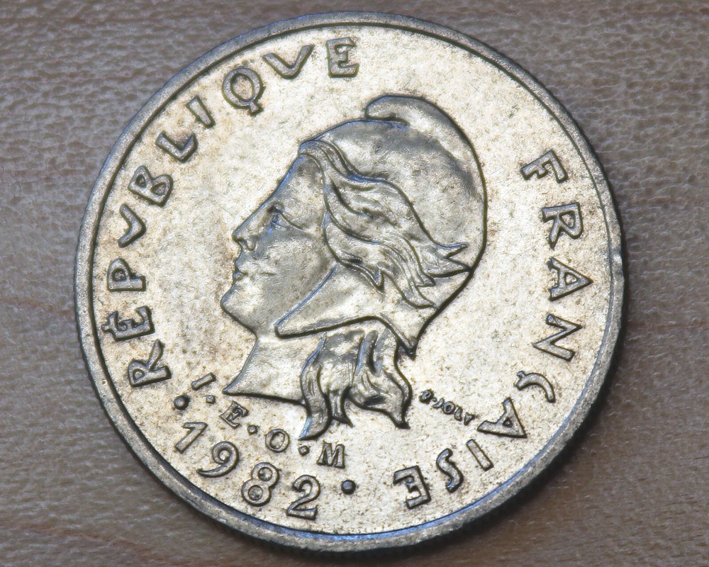 1982 French Polynesia 10 Francs