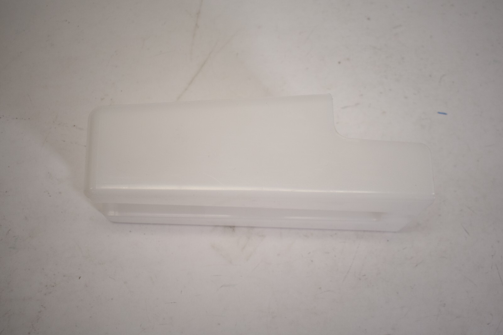 Cambro IBSH24 Ingredient Bin Scoop Holder for 24 oz Replacement Part ONLY White