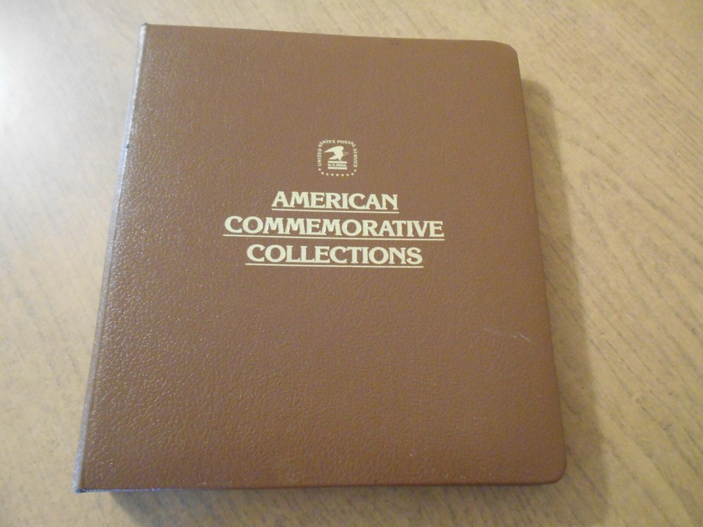American Commemorative Collections Stamps Binder 23 Ring W/ 20 Pages Pre owned