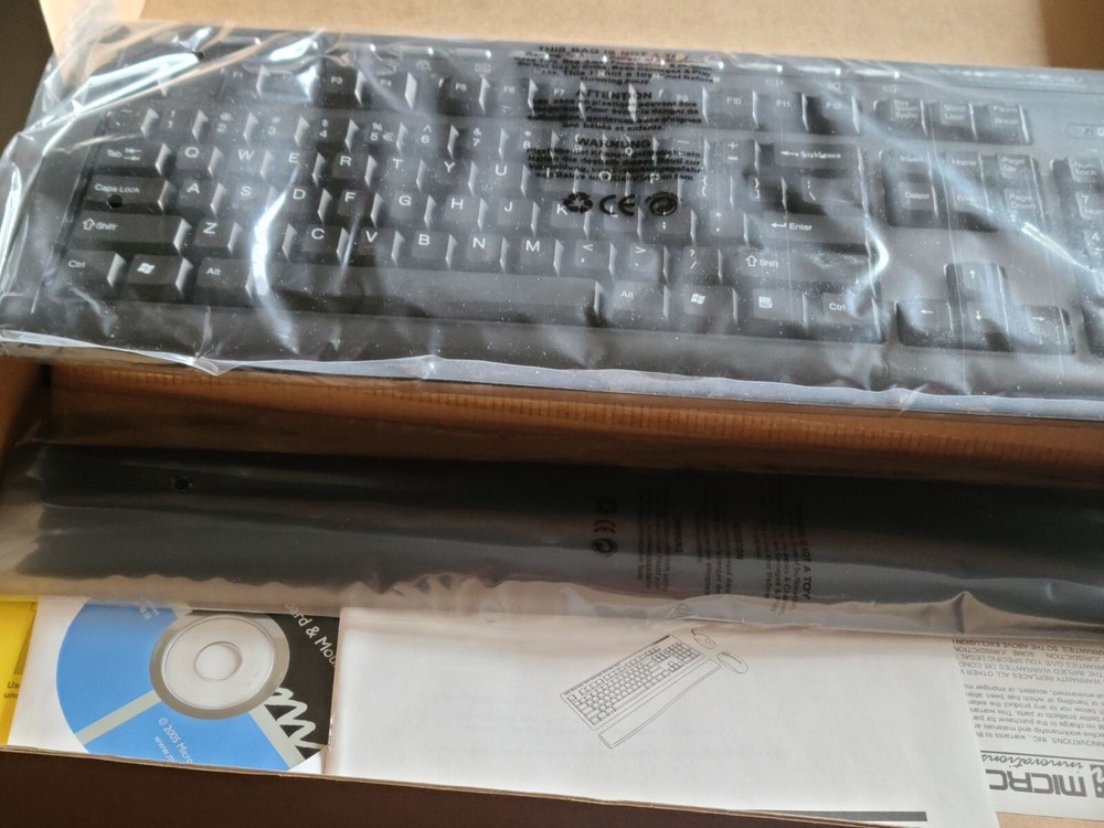 Wireless Keyboard Optical Mouse Micro Innovations #KB982W Desktop *READ FULL*