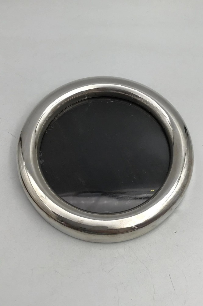 Round Silver Picture Frame