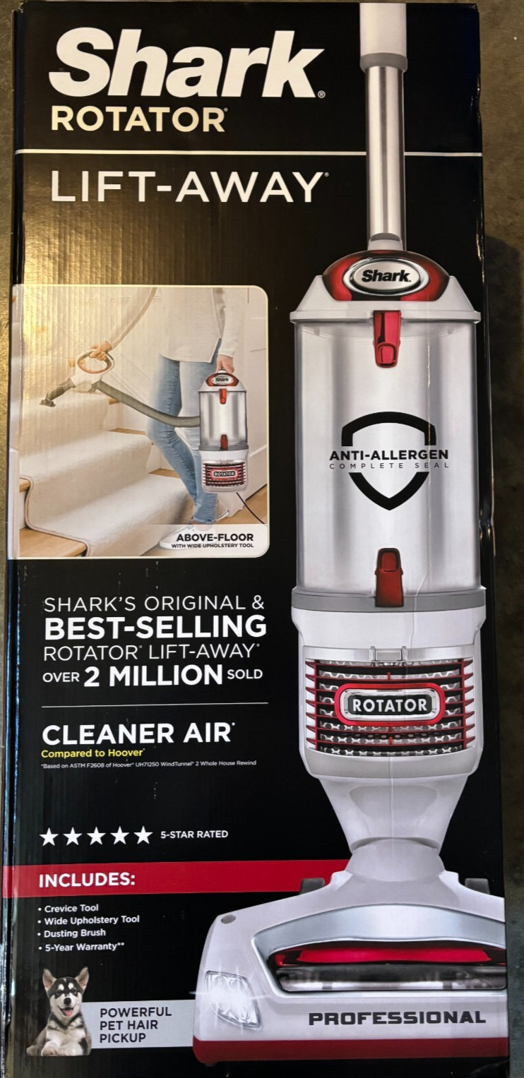NEW Shark Rotator Professional Lift-Away Upright Vacuum NV501 Shipped in 2nd Box