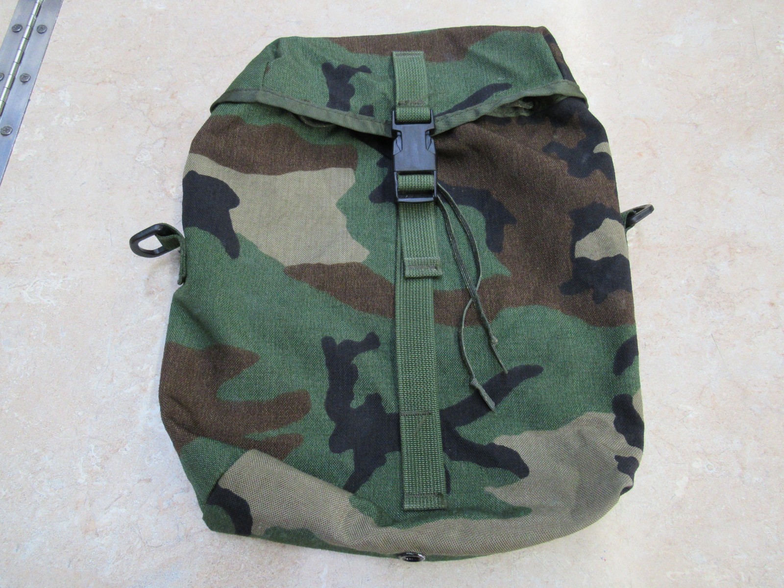 US Military Woodland Camo Sustainment Pouch Molle II