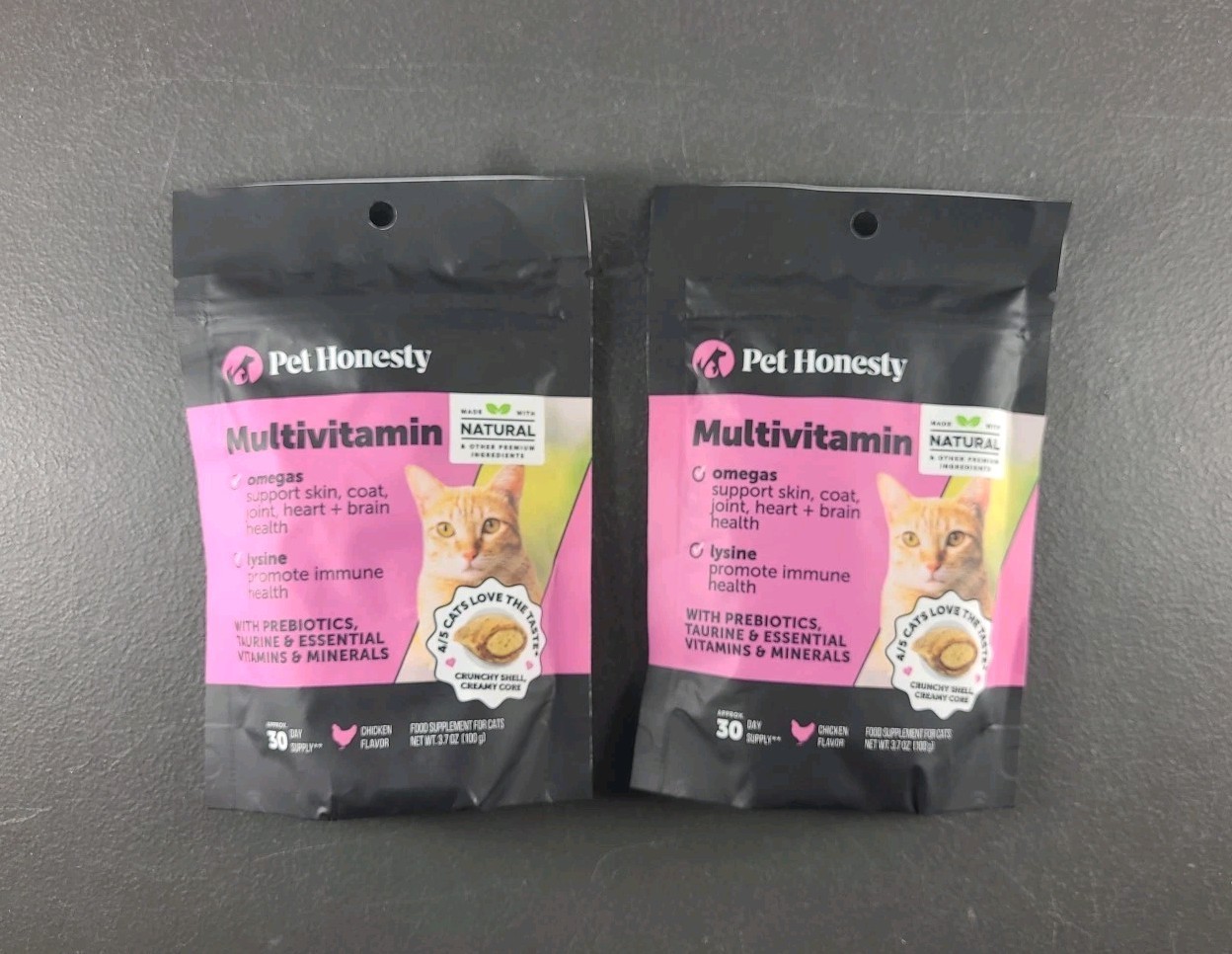 Lot Of 2 Multivitamin, For Cats, Chicken Flavor 3.7 oz (100 g)