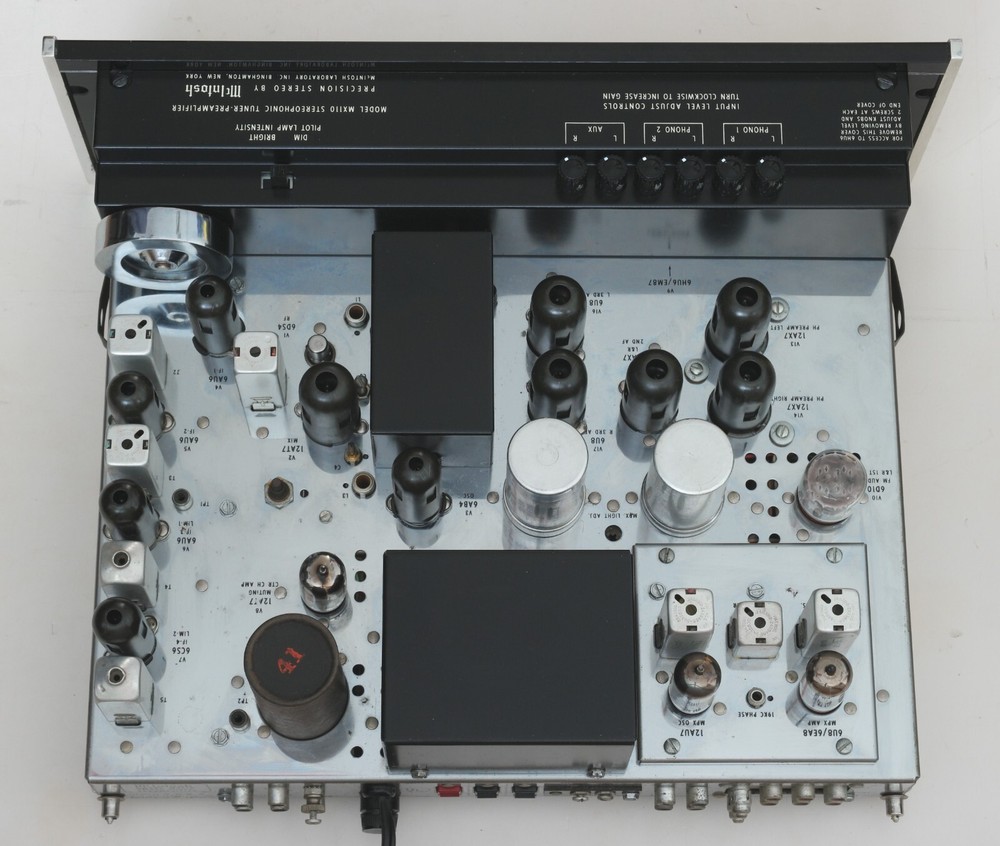 McIntosh MX110Z Stereo Tuner Preamplifier