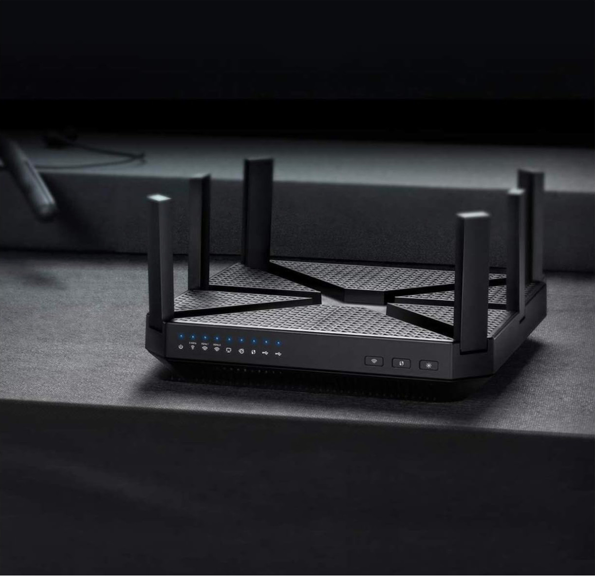 TP-LINK Archer AC4000 Tri-Band Wi-Fi 5 Router - C4000