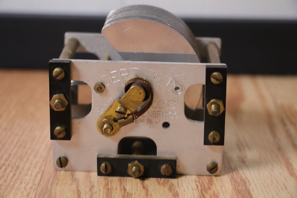1x SPLENDID DE LUXE MODEL A  RADIO Replacement variable tuning capacitor