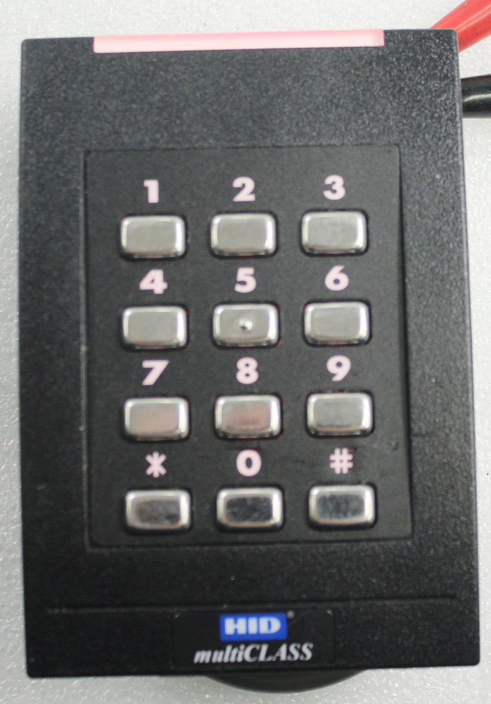 HID multiCLASS Wall Switch Smart Card Reader 6136CKX000000 - No Mounting