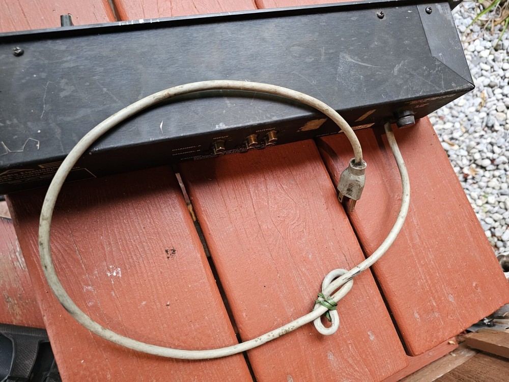 SAE-4000 Stereo Active Crossover