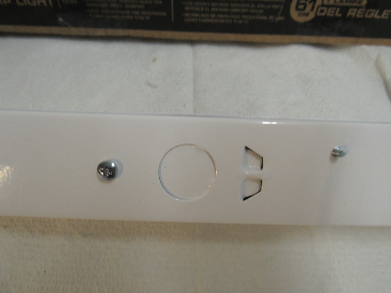 Lithonia Lighting 2' LED 1 Lamp Strip Light Matte White 4000K Bright Integrated