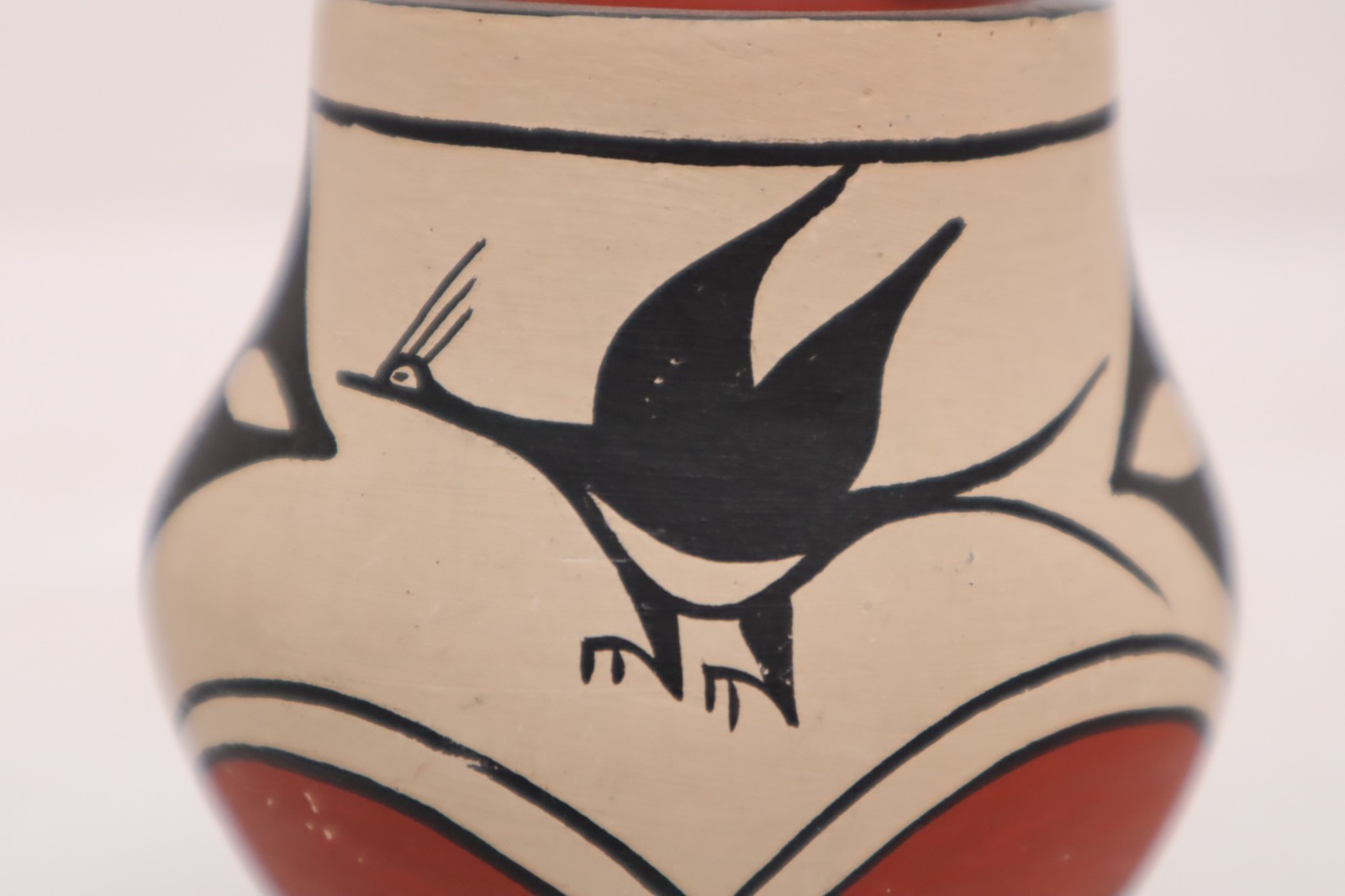 Native American polychrome Zia Pueblo Pottery jar Pictorial bird Jug Pot VTG