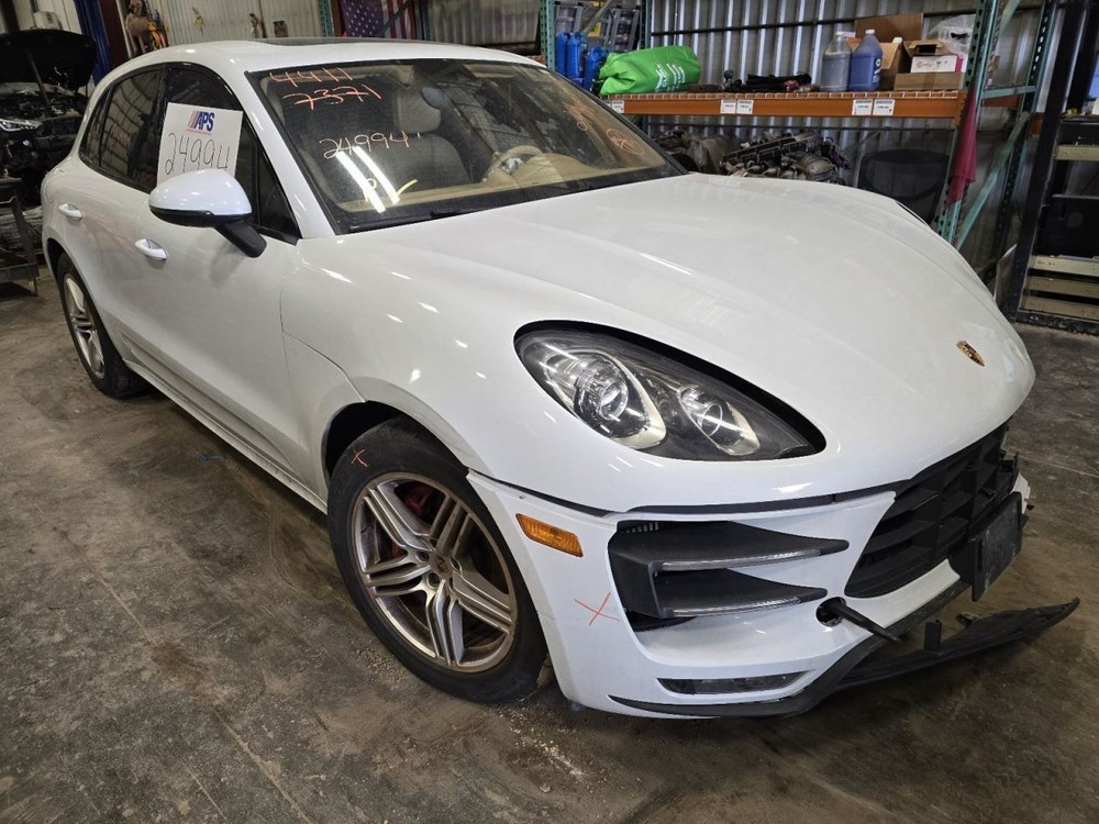 MACAN 2016 Jack 1538878