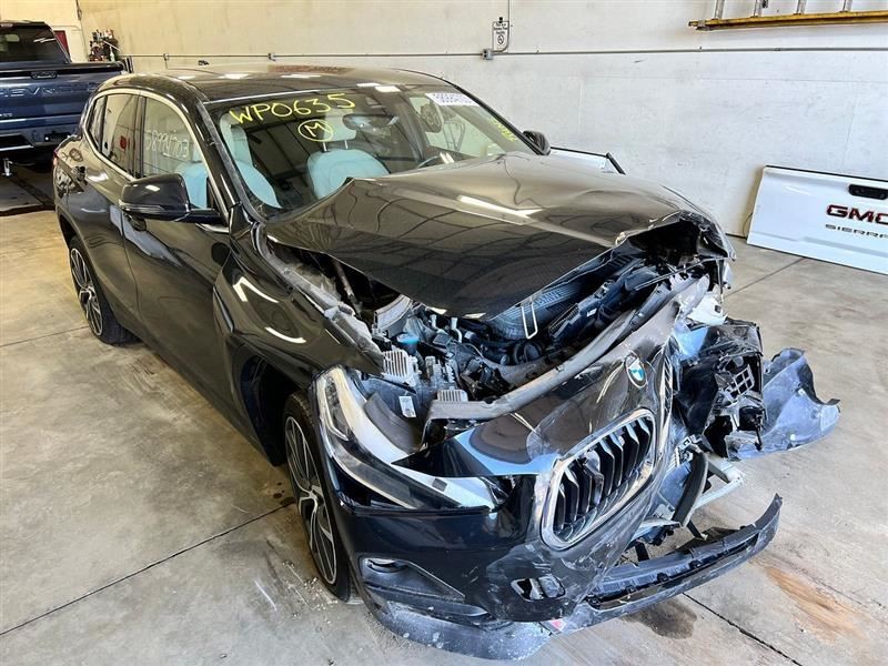 Camera/Projector Camera Windshield Mounted Fits 19-20 X2 2747452