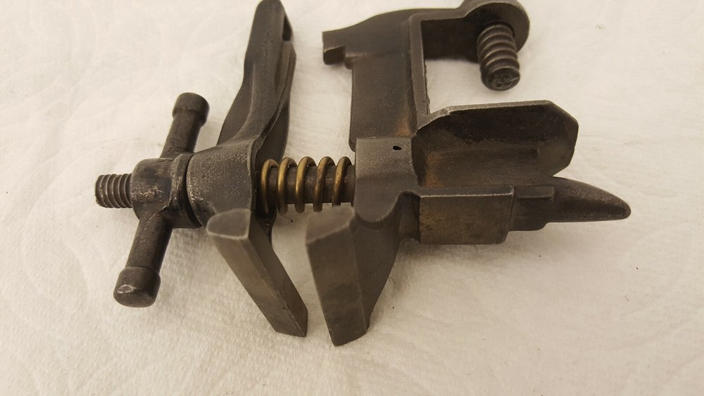 Antique tiny tabletop anvil vise small