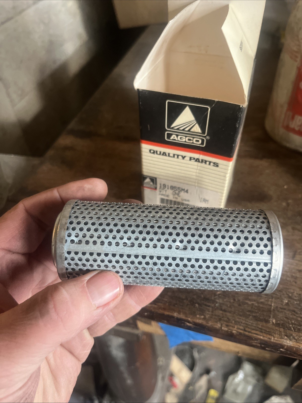 NOS AGCO 191855M4 OEM Hydraulic Oil Filter Cartridge Massey Ferguson Tractors