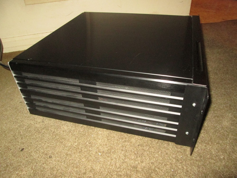 XTREAM Media Server PRO-9800