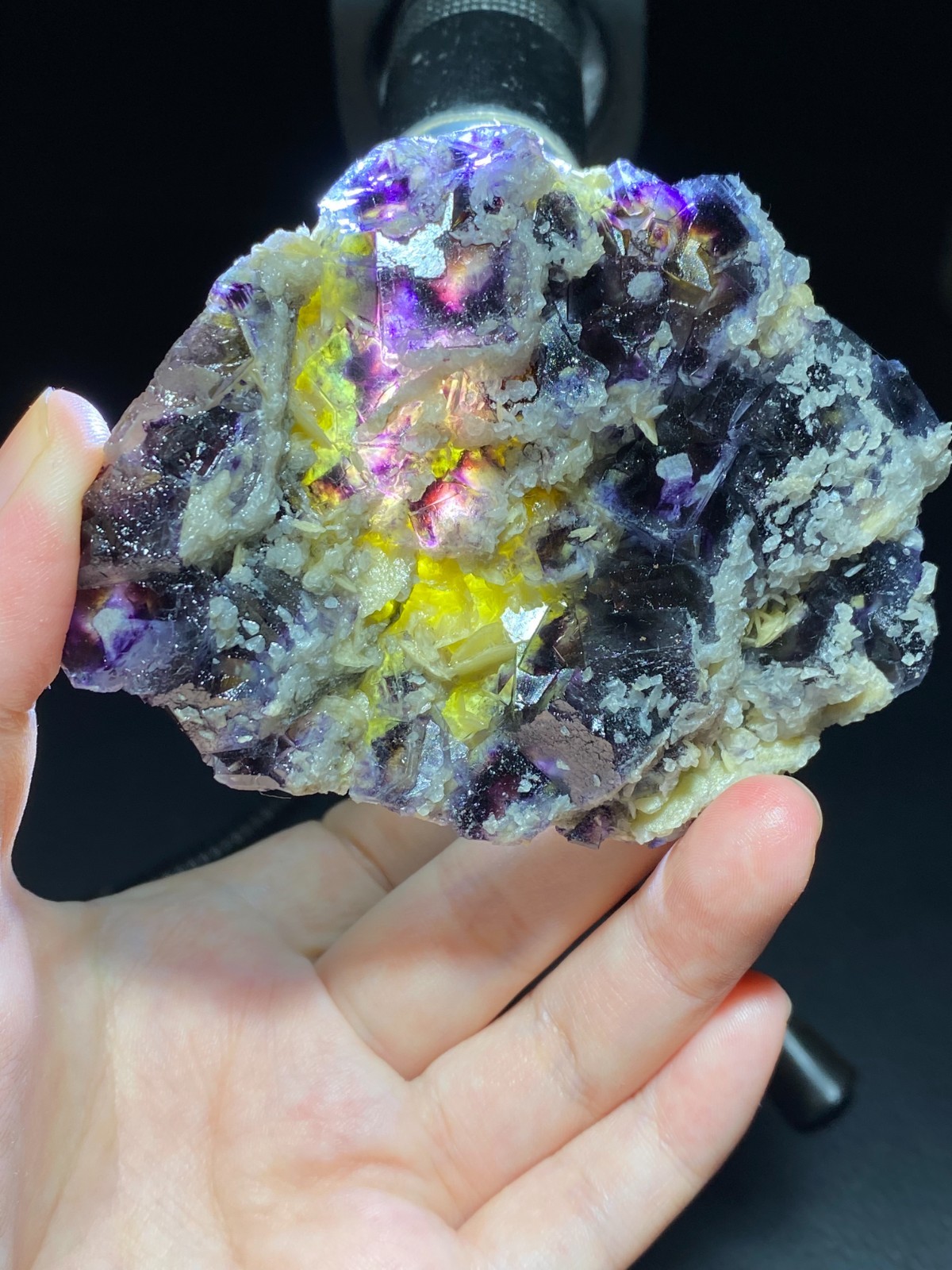 Exquisite Natural Purple Phantom Cubic Fluorite crystal Specimen，Inner Mongolia