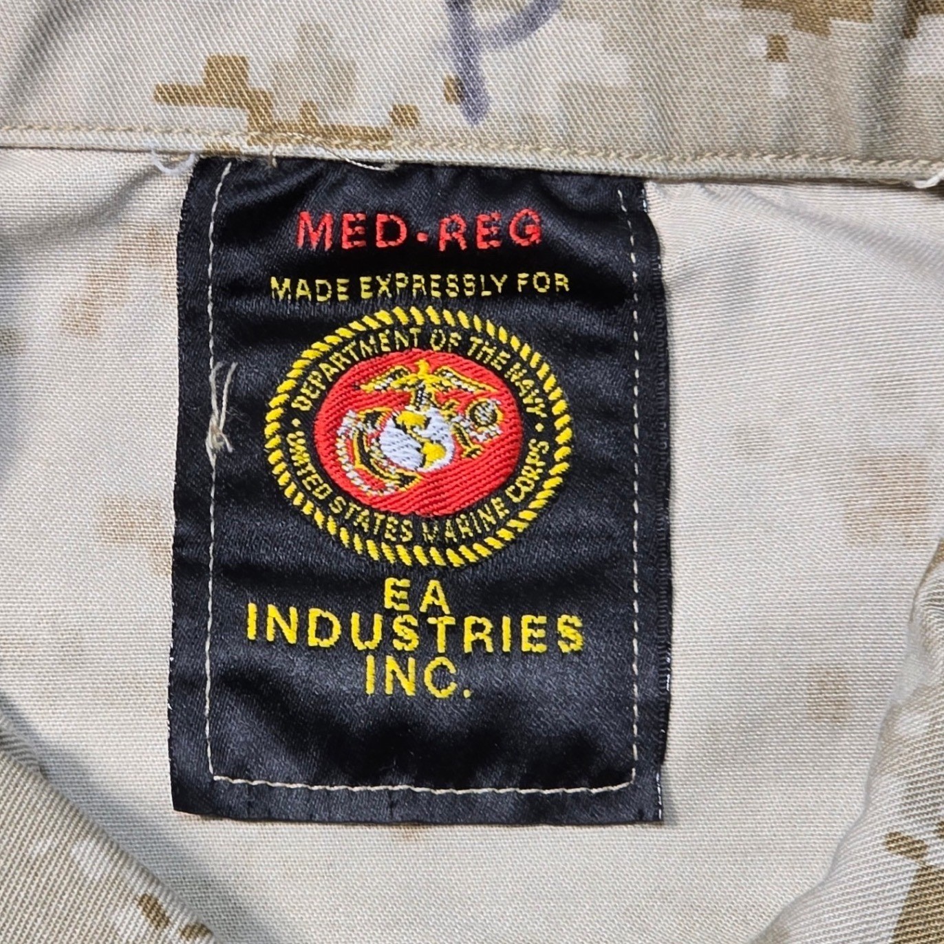 USMC Desert MARPAT Digital Camo Combat Shirt Medium Regular American Military