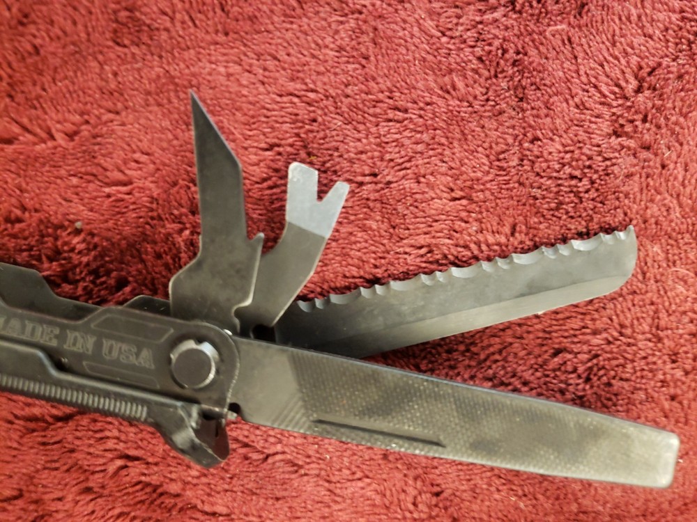 🔪 Gerber Center-Drive Multi-Tool