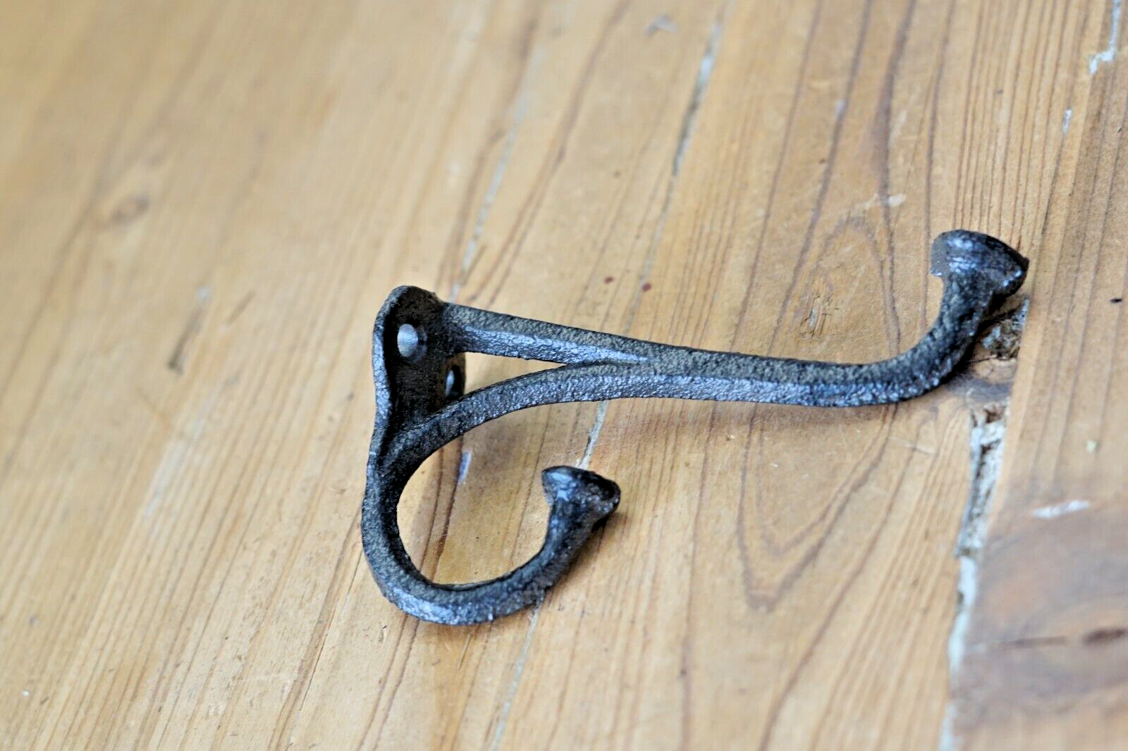 50 Rustic Cast Iron Coat Hat Wall Hooks Restore School Farm Towel Bath Kitchen