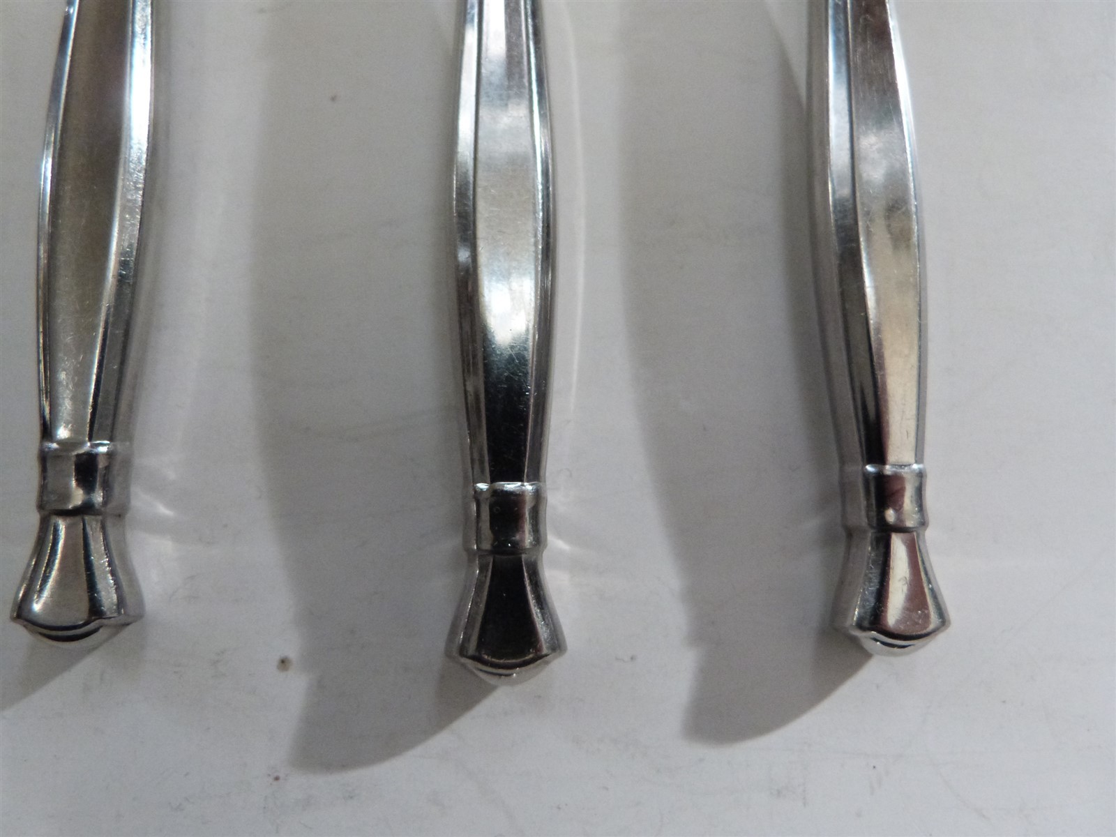 4 Oneida Act 1 One Glossy Stainless Heirloom Cube TEASPOONS 6 3/8" L1