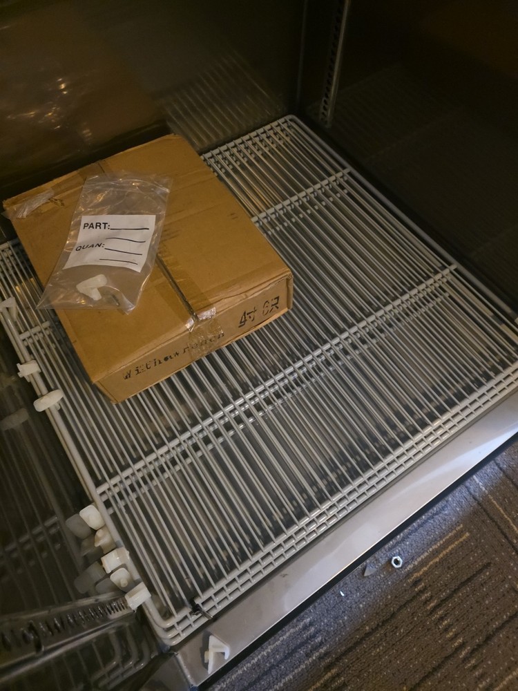1 SOLID DOOR Refrigerator