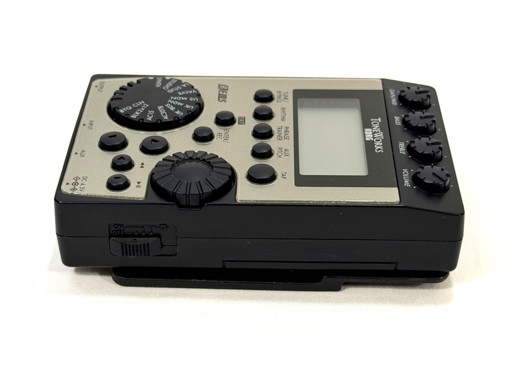 KORG Pandora PX4D Guitar Multi-Effect Processor with Clip