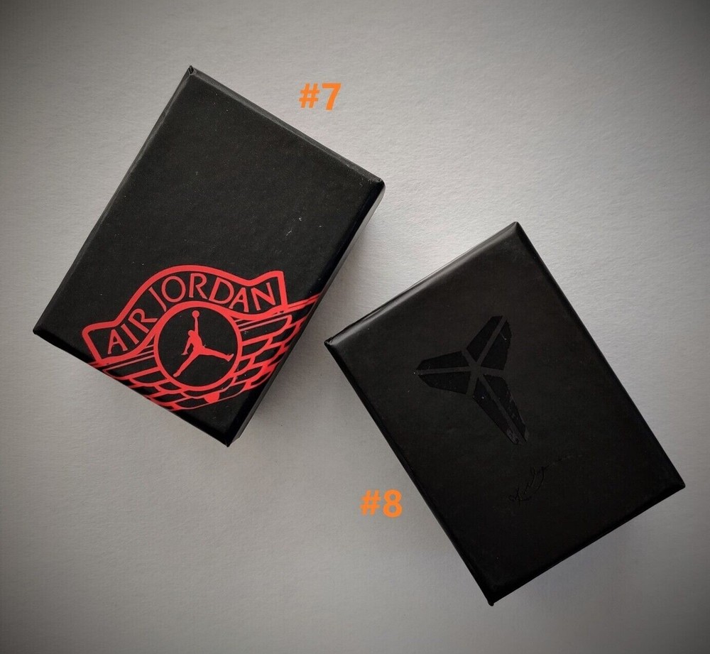 Mini sneaker shoebox