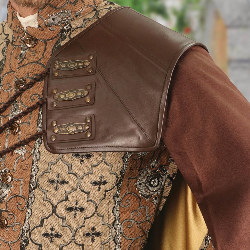 Cavalier Shoulder Cape