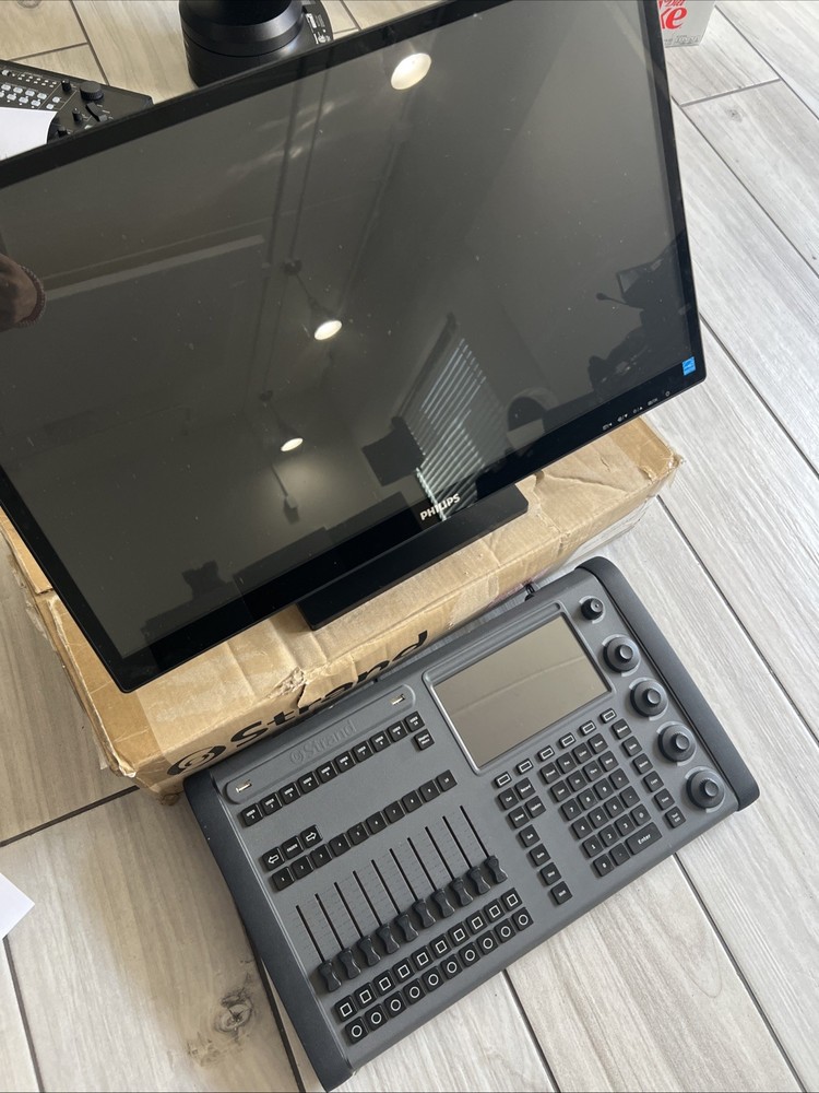 Strand Neo Compact 10