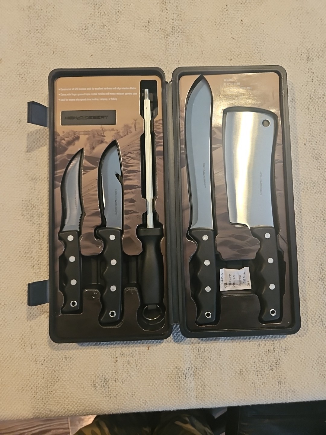 High Desert 5-Piece Butcher / Hunting Knife Set with Carry Case – New