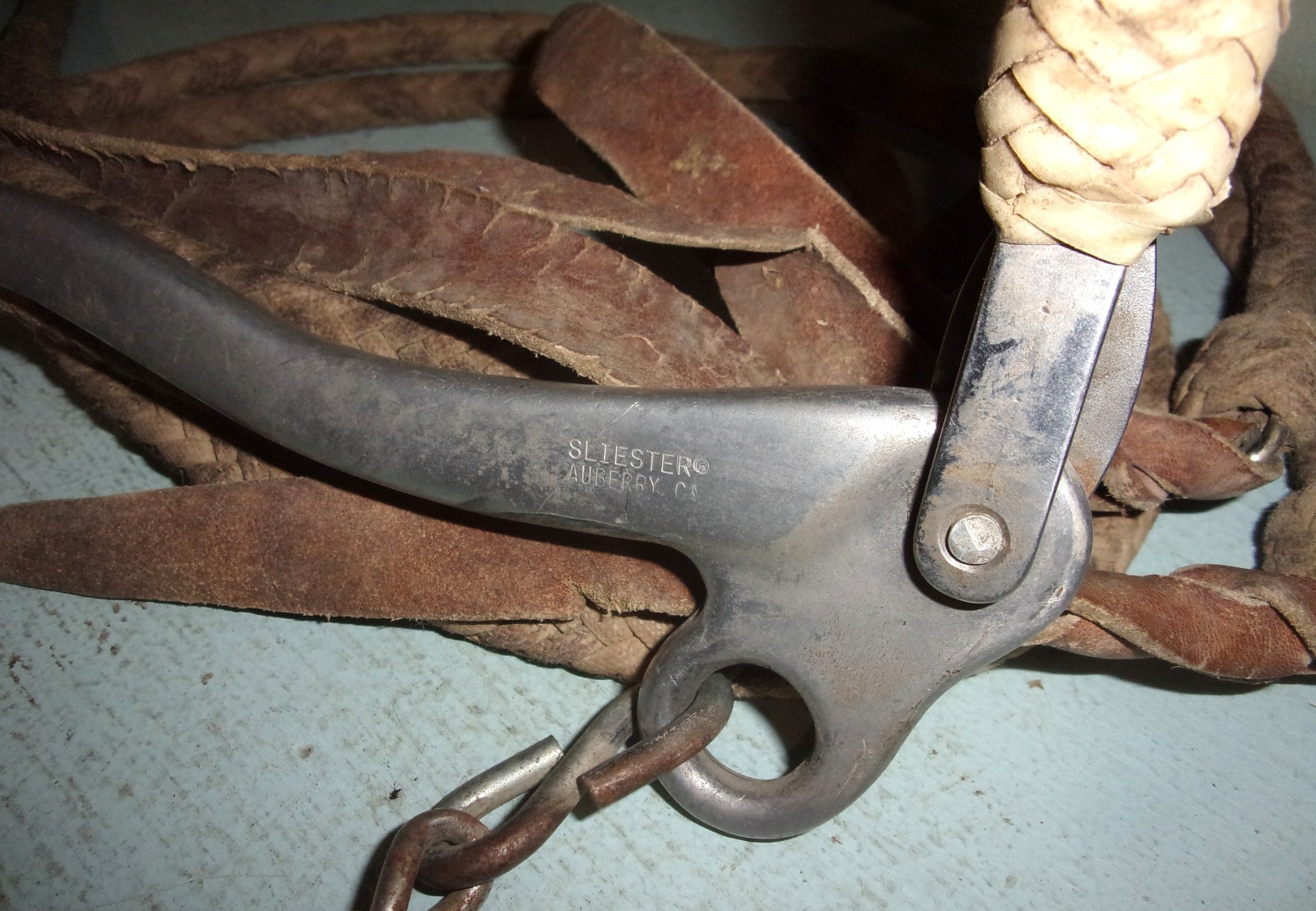 Sleister Aluminum Mechanical Hackamore Rawhide Nose Split Cord Reins w/ Poppers