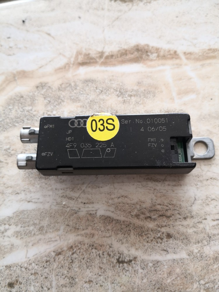 Audi A6 2006/Antenna Amplifier/4F9035225A