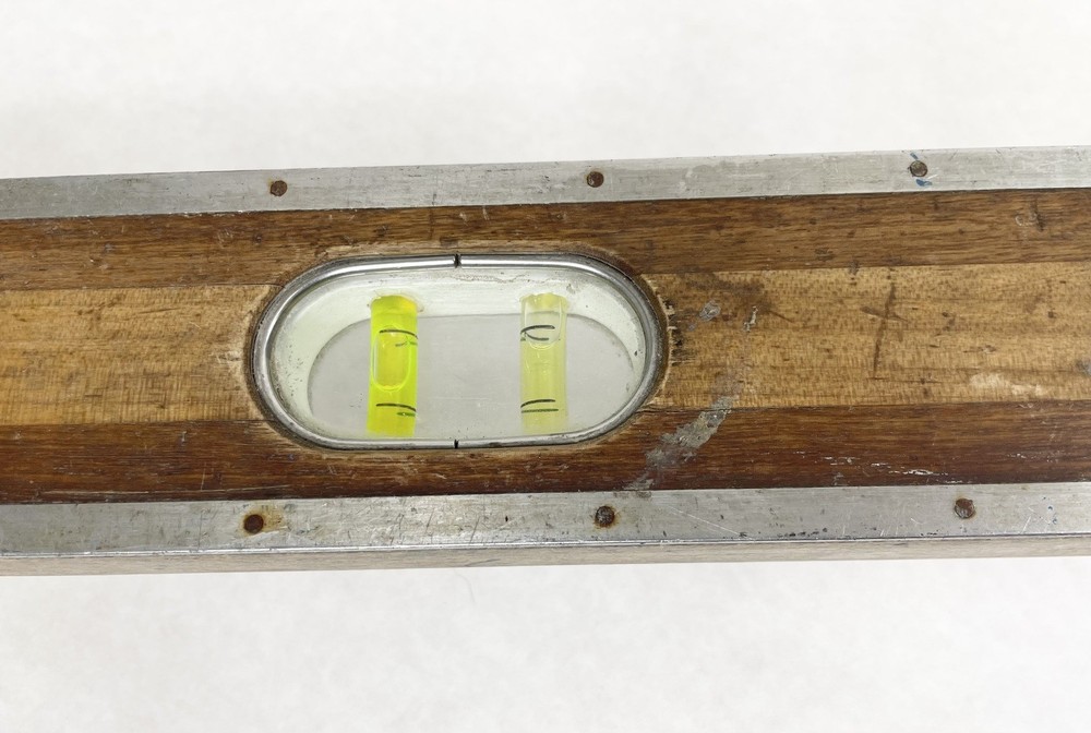 Crick 36 Inch Wooden Level