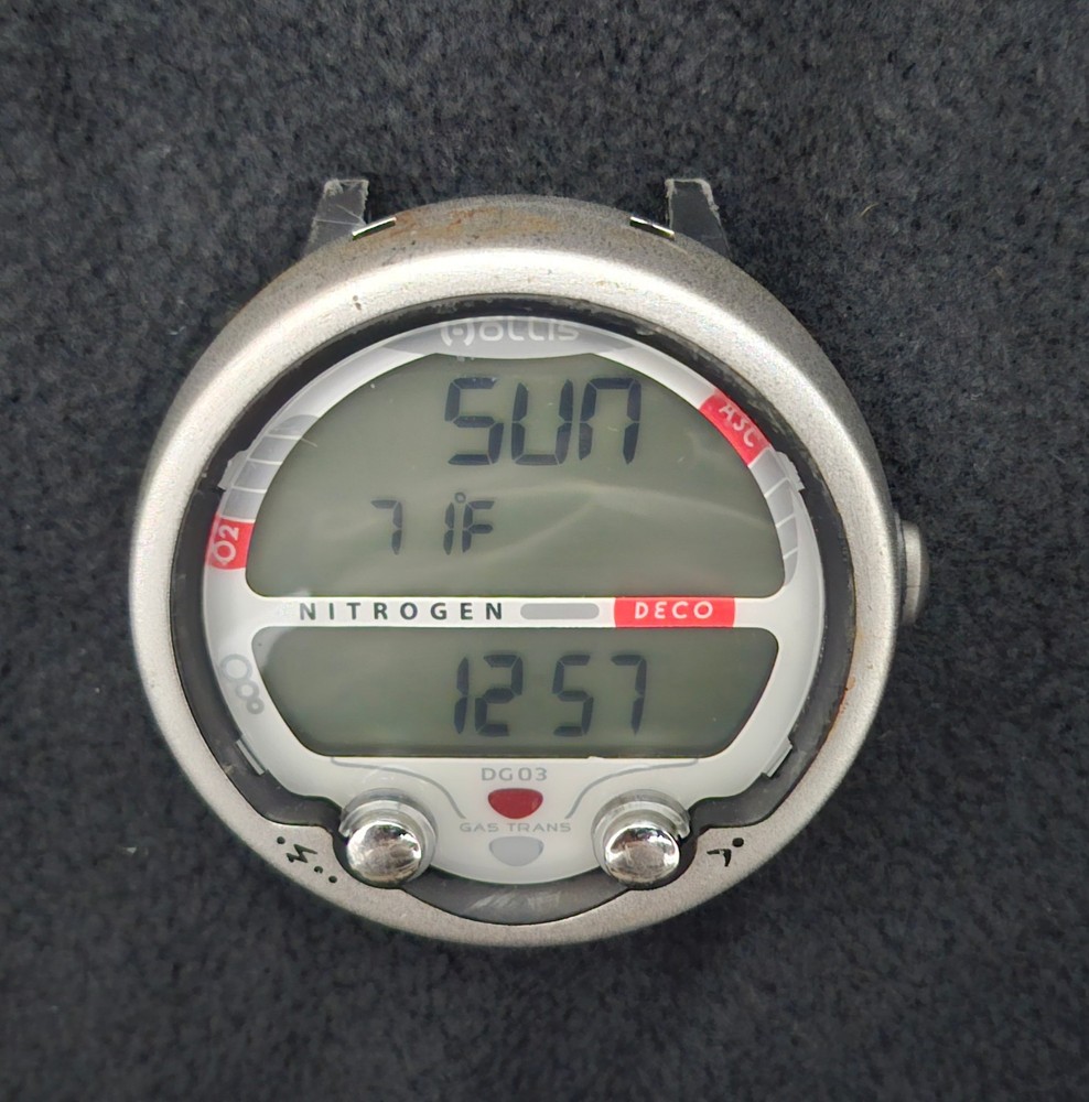 Hollis DG03 Scuba Dive Computer, Air Integrated, 3 Gas Decompression