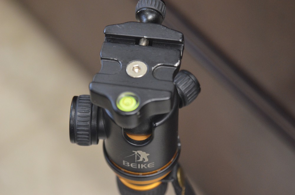 Beike Camera Tripod (4-A)