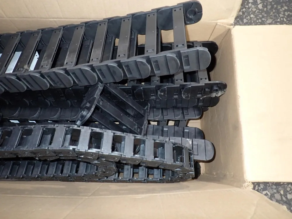 CONDUIT TRACKS 08251470826