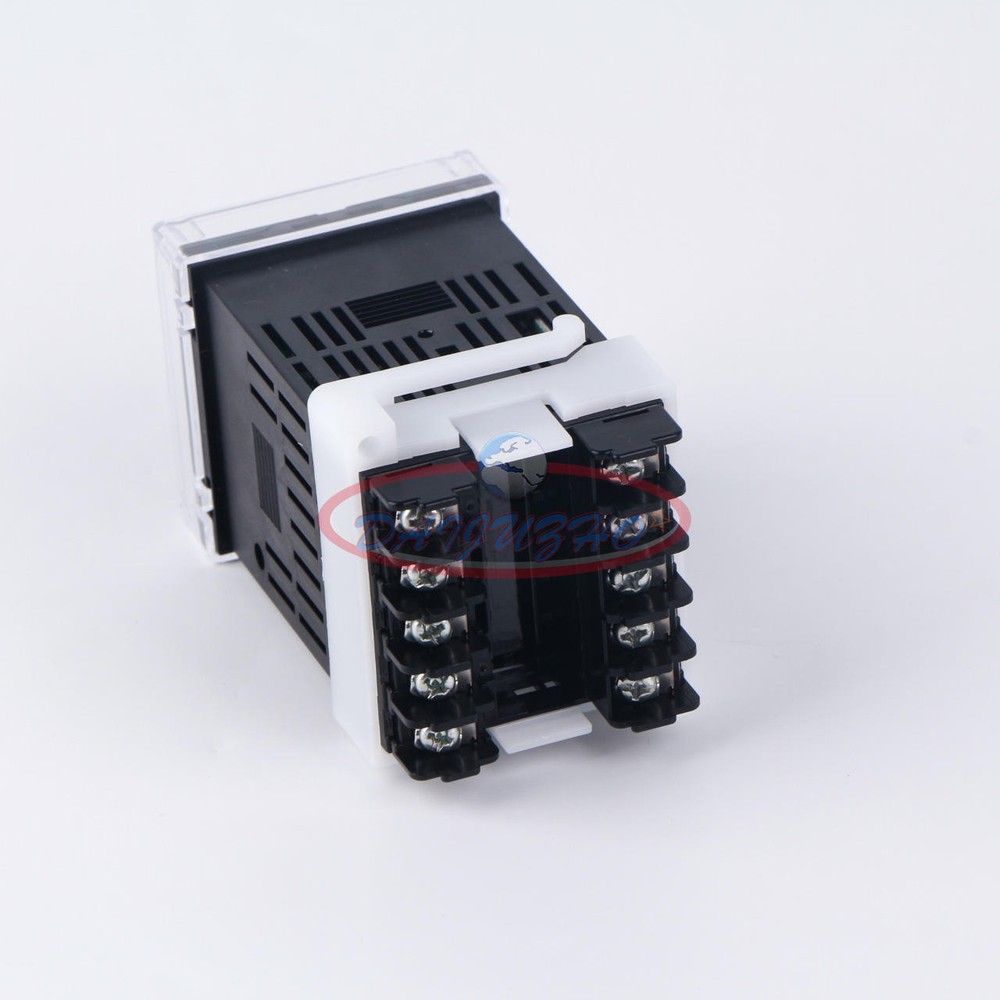 ONE NEW OMRON temperature controller E5CSV-Q1T-500