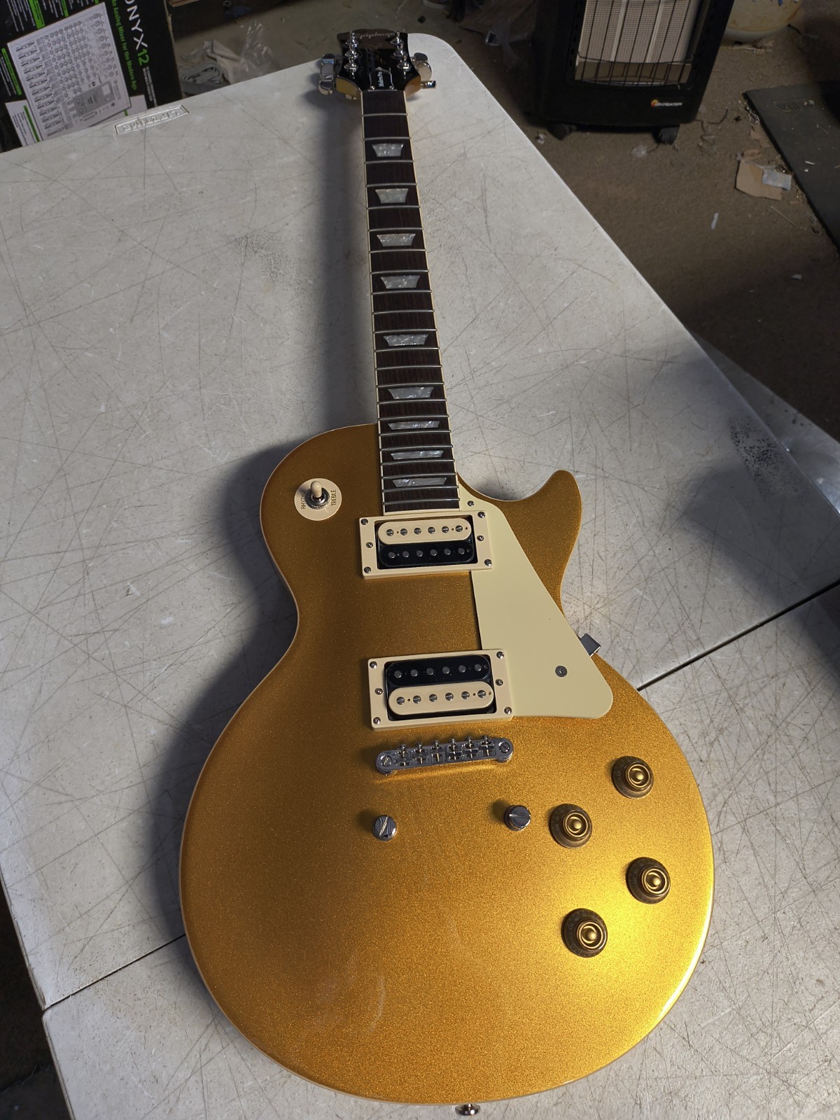 Epiphone Les Paul Modern Pro Electric Guitar - Metallic Gold, cracked, read all