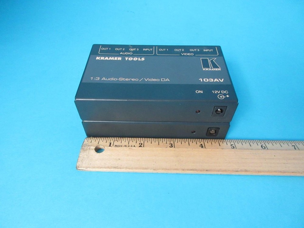 KRAMER TOOLS 103AV 1:3 AUDIO-STEREO/VIDEO DA DISTRIBUTION AMPLIFIER MINT