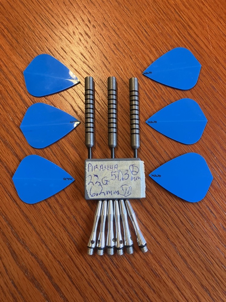 PIRANHA DARTS - 22 GRAMS - MINT