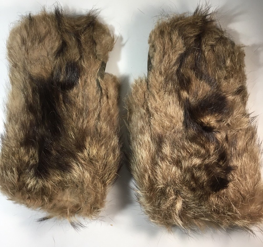 WW2 US Fur Gloves Named Arthur T. Miller
