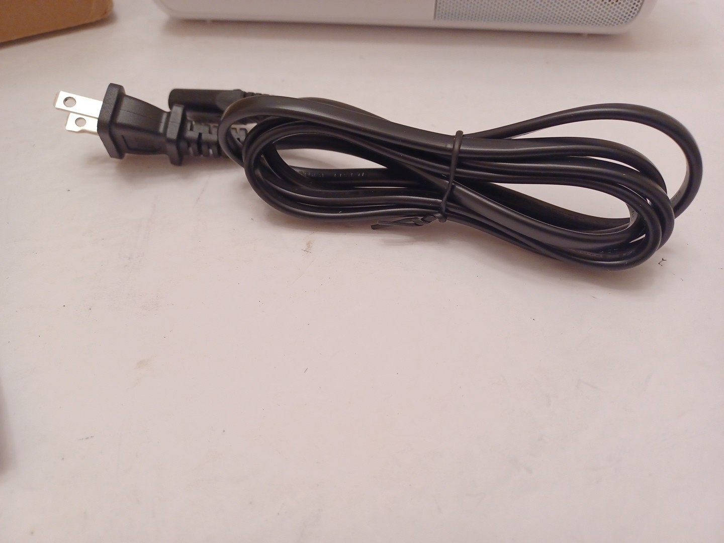 GELIELIM Portable AM/FM Radio Stereo Casette Tape Player/Recorder NEW FREE SHIP