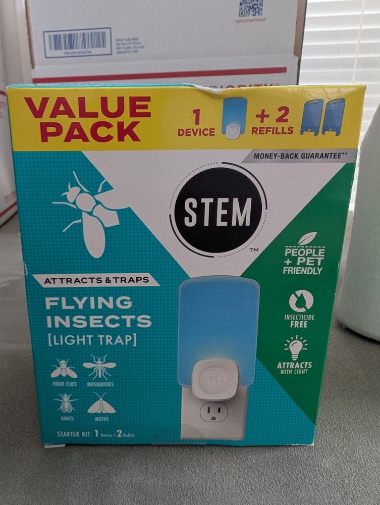 Stem Flying Insect Light Trap 1 Trap + 2 Refills