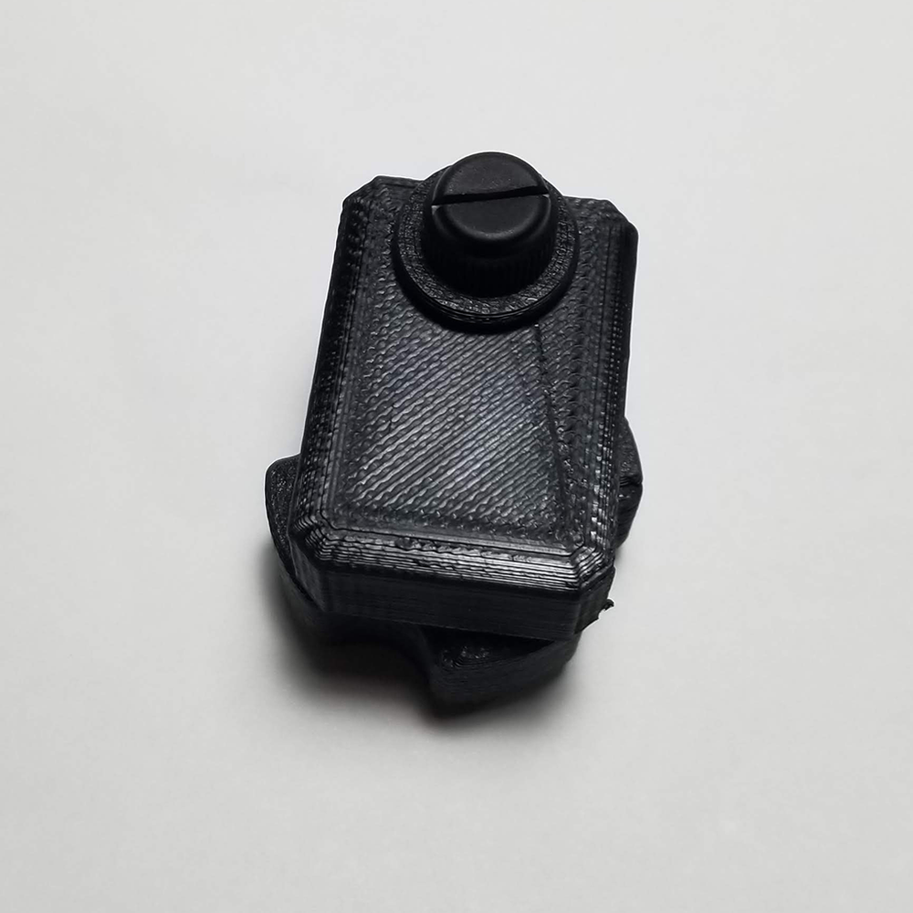 Magnetic Screw Holder - 3D Printed - PETG