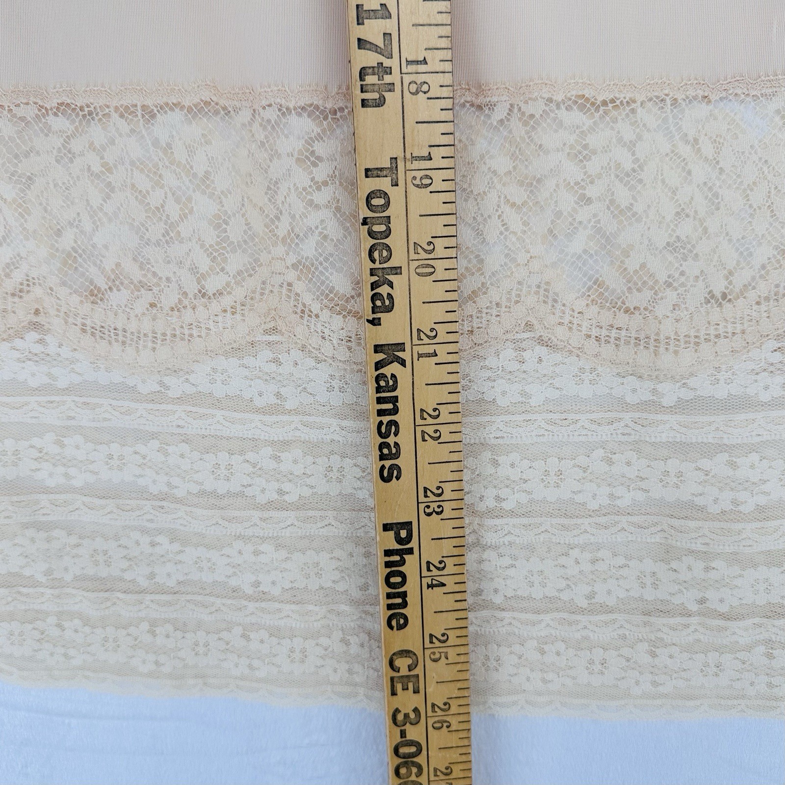 Vintage Vanity Fair Half Slip Lace Slit Trim Women's Size Medium Champagne