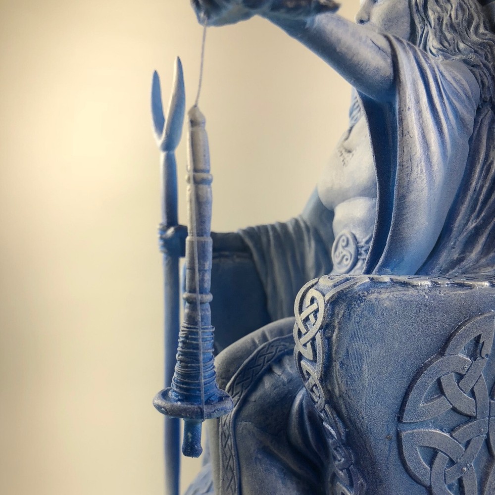 Arianrhod - Hand cast Statue